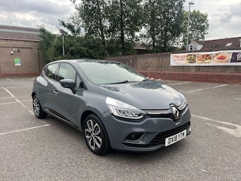 Used Renault Clio 2018 for sale - 79846774: Photo