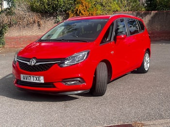 Used Vauxhall Zafira Tourer 2017 for sale - 79847302: Photo
