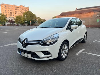 Used Renault Clio 2017 for sale - 79846804: Photo