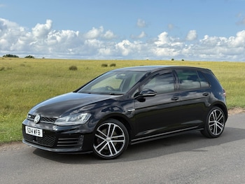 Used Volkswagen Golf 2014 for sale - 78504072: Photo