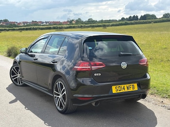 Used Volkswagen Golf 2014 for sale - 78504072: Photo