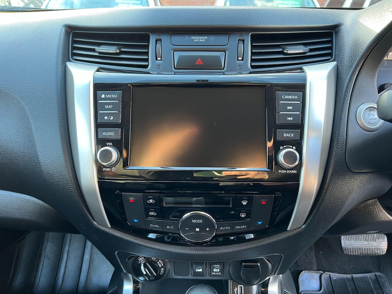 Used Nissan Navara 2020 for sale - 77892706: Photo 18