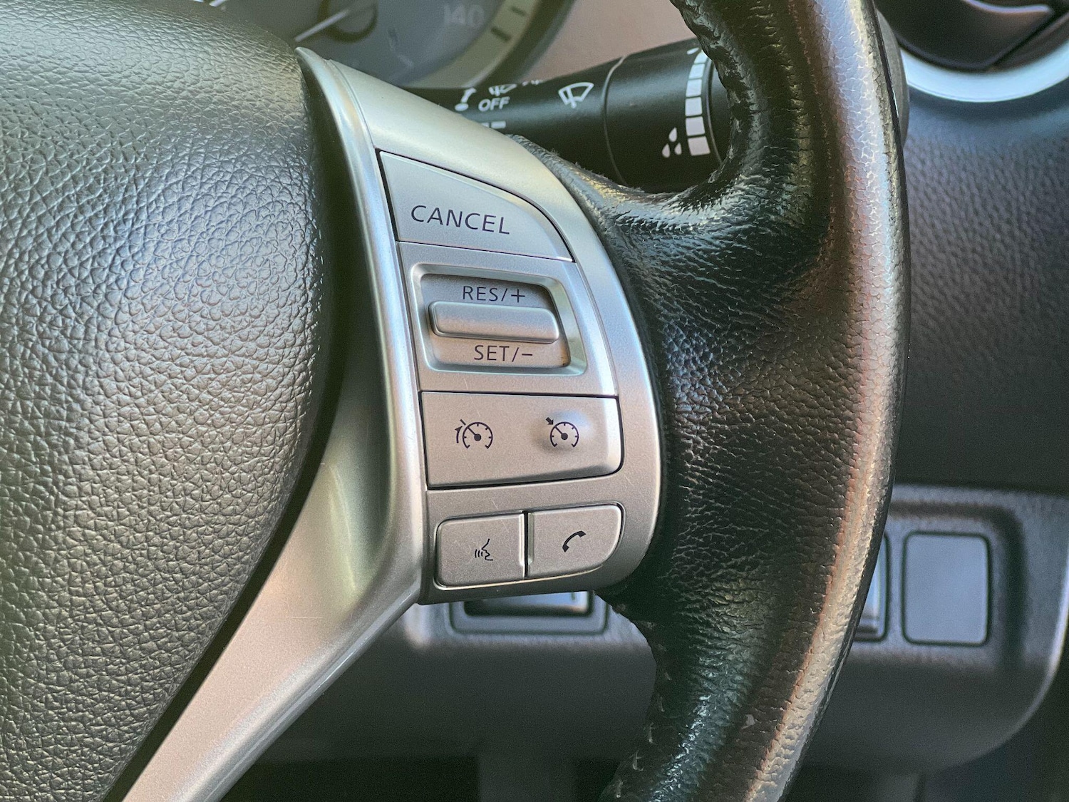 Used Nissan Navara 2020 for sale - 77892706: Photo 24