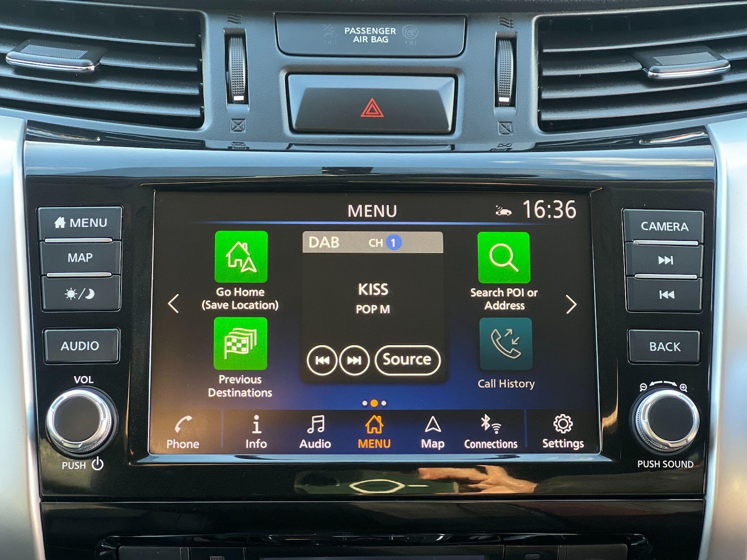 Used Nissan Navara 2020 for sale - 77892706: Photo 27