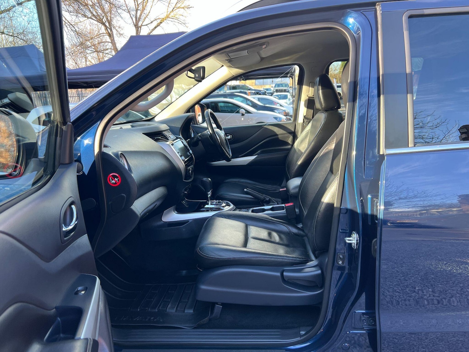 Used Nissan Navara 2020 for sale - 77892706: Photo 30