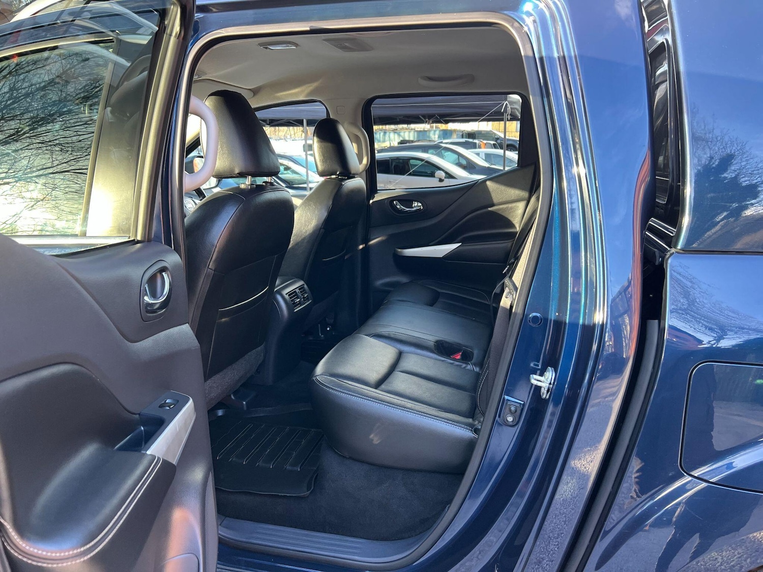 Used Nissan Navara 2020 for sale - 77892706: Photo 34