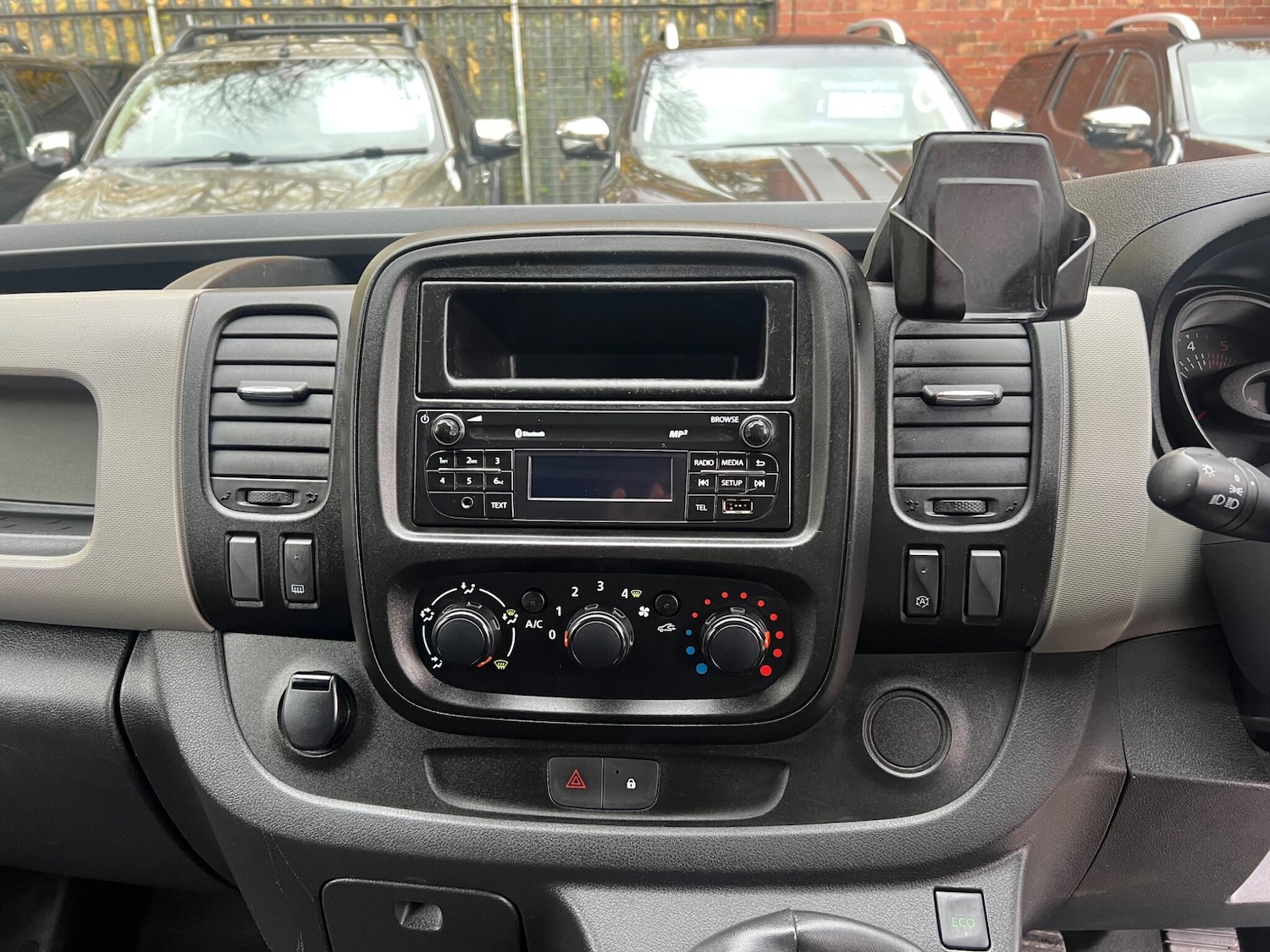 Used Renault Trafic 2017 for sale - 76512927: Photo 12