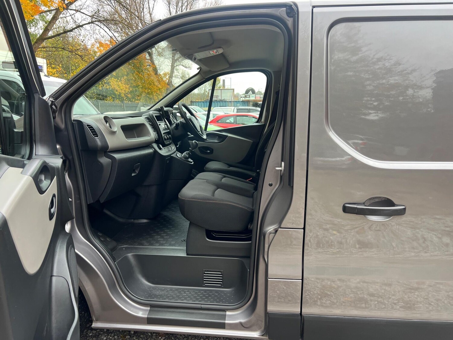 Used Renault Trafic 2017 for sale - 76512927: Photo 21