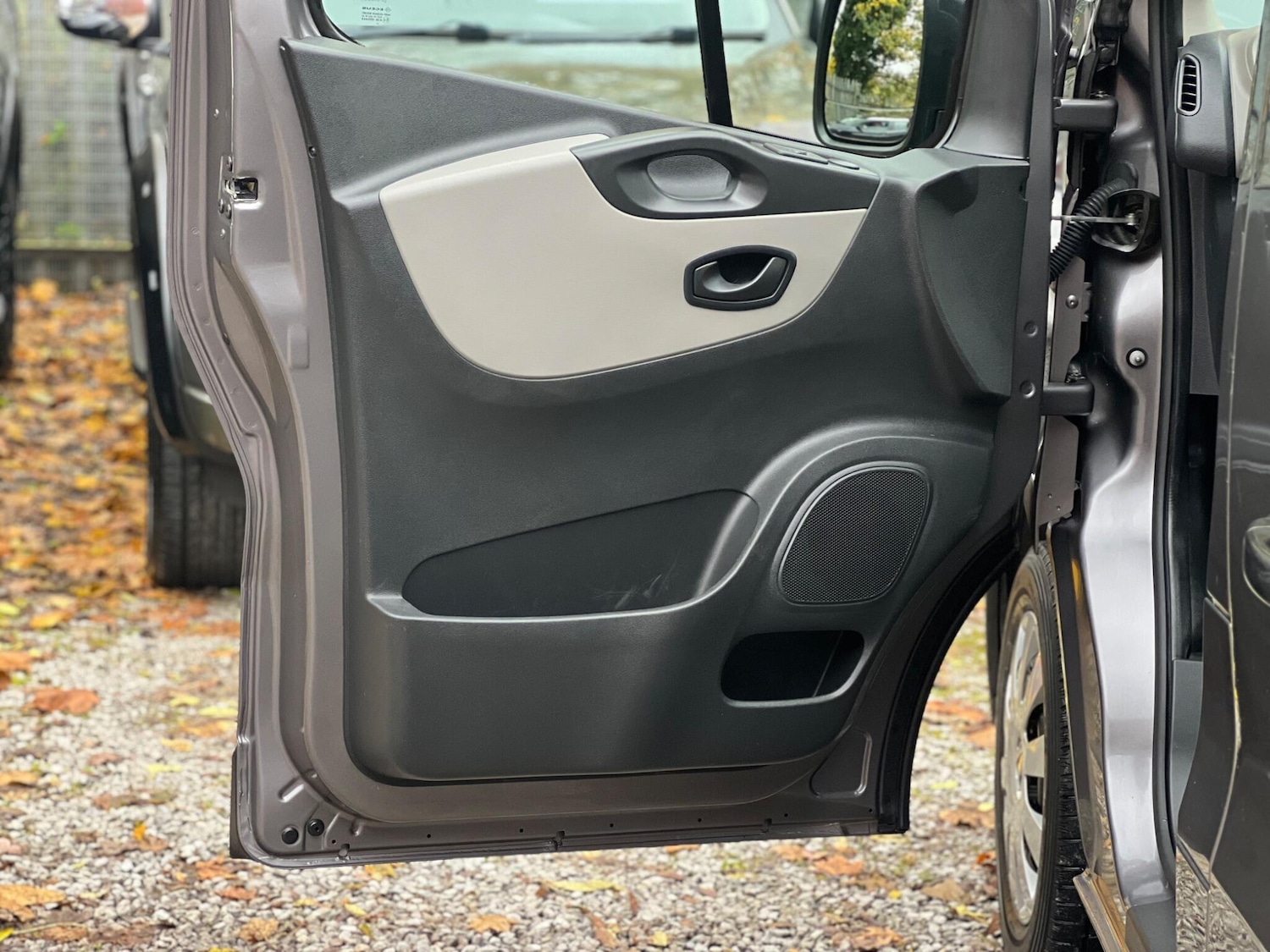 Used Renault Trafic 2017 for sale - 76512927: Photo 24