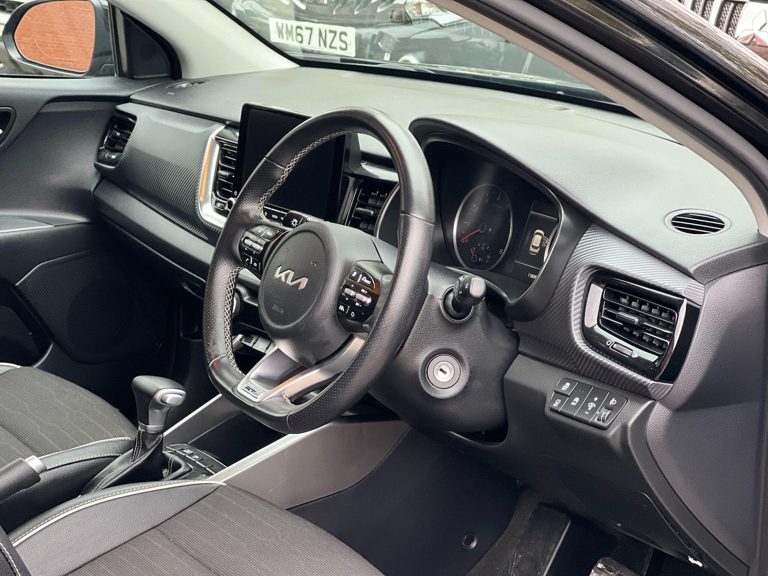 Used Kia Stonic 2023 for sale - 76592710: Photo 14