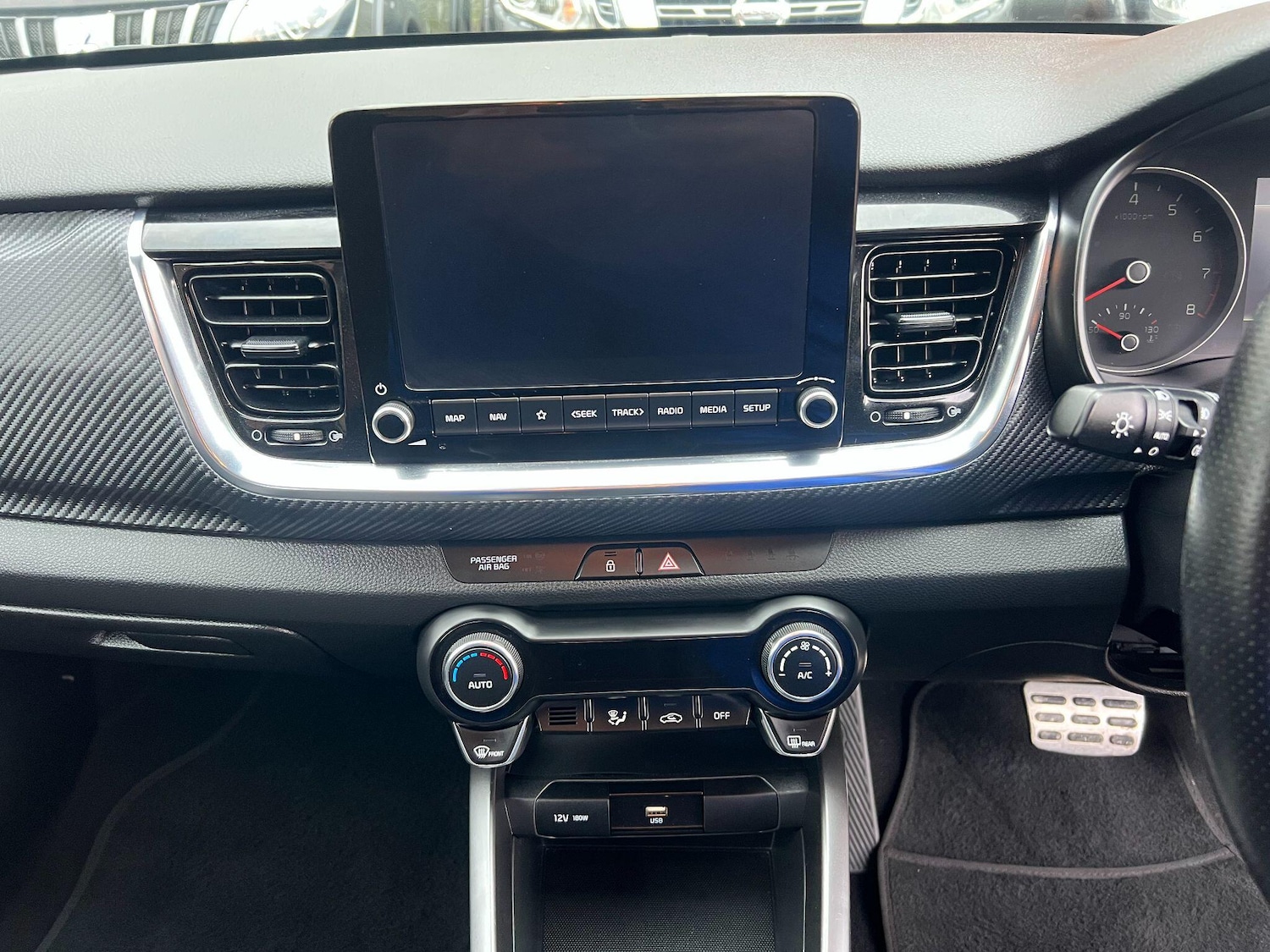 Used Kia Stonic 2023 for sale - 76592710: Photo 15