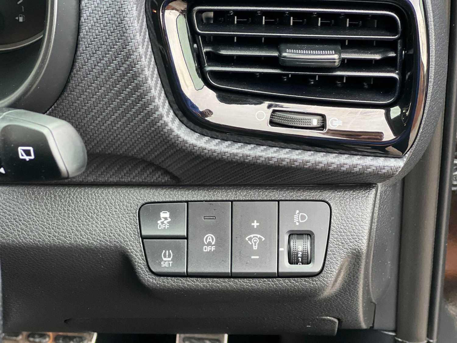 Used Kia Stonic 2023 for sale - 76592710: Photo 20