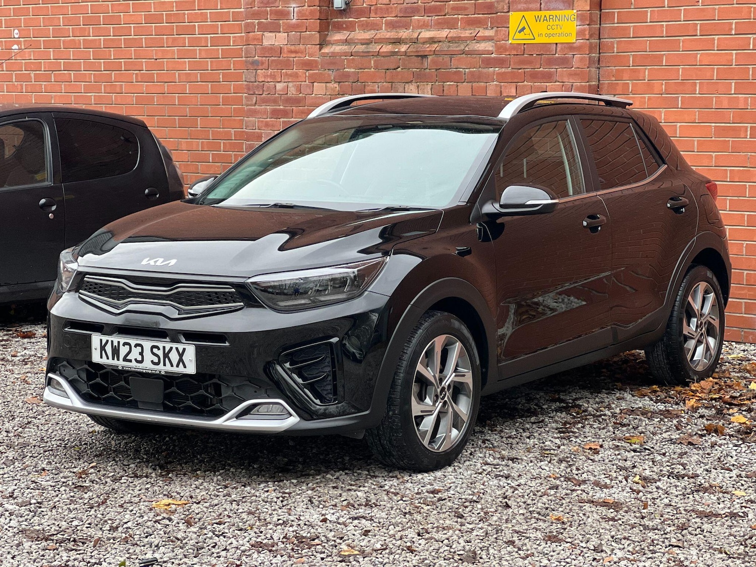 Used Kia Stonic 2023 for sale - 76592710: Photo 3