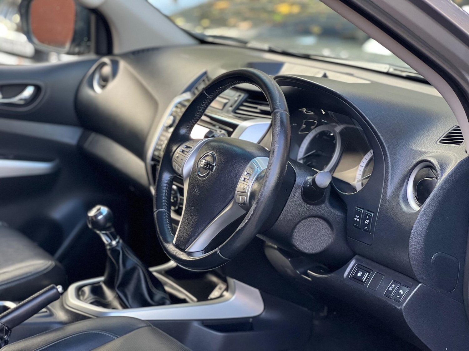 Used Nissan Navara 2016 for sale - 76989927: Photo 12