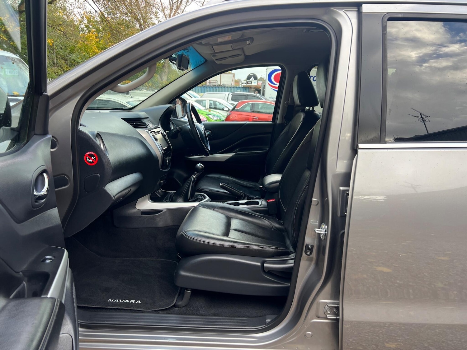 Used Nissan Navara 2016 for sale - 76989927: Photo 26