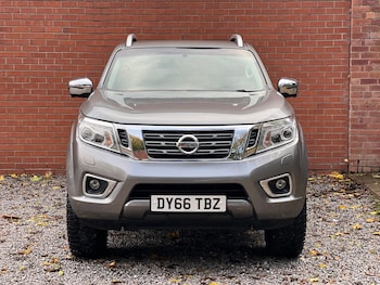 Used Nissan Navara 2016 for sale - 76989927: Photo
