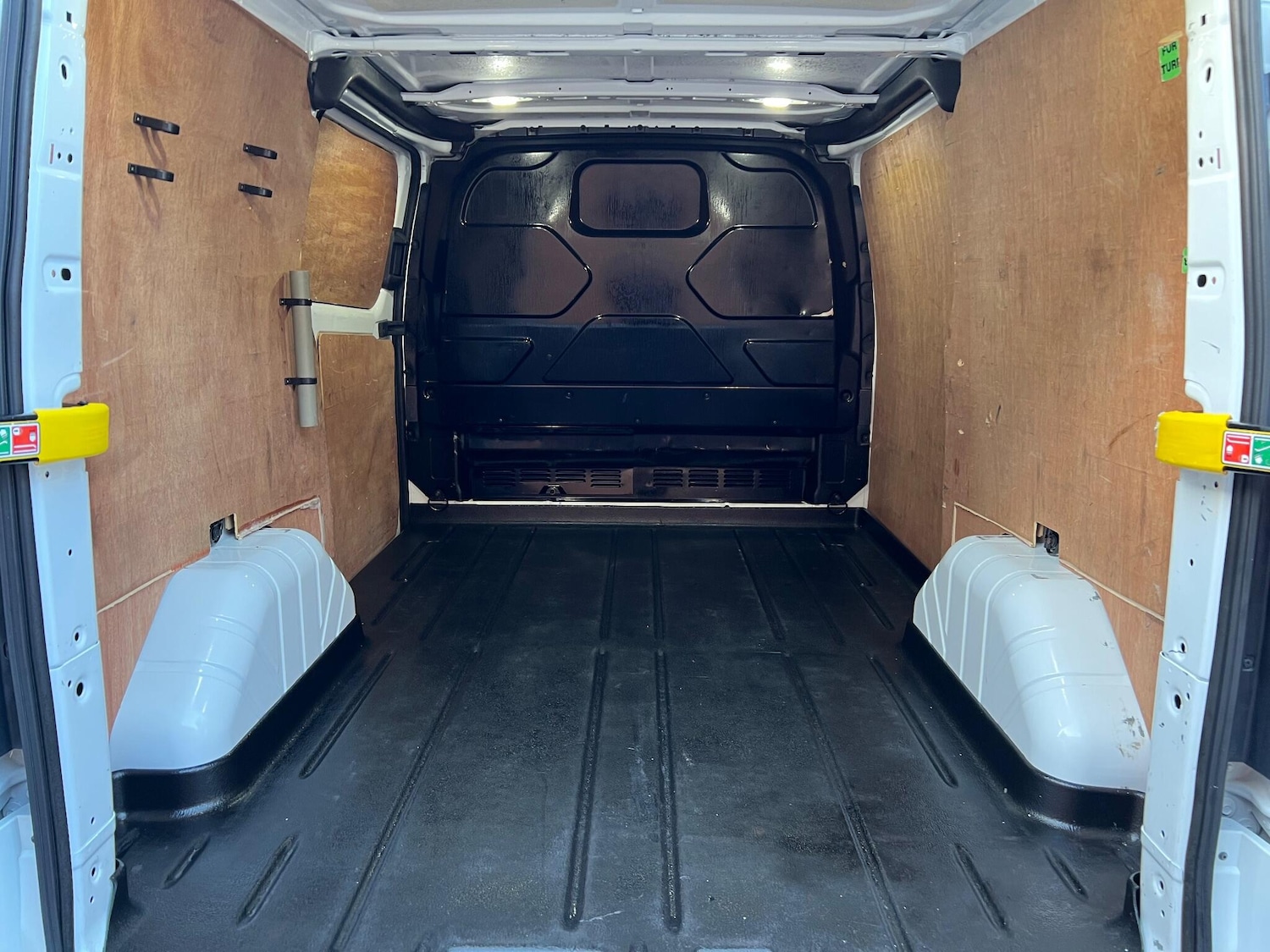 Used Ford Transit Custom 2019 for sale - 77120030: Photo 26