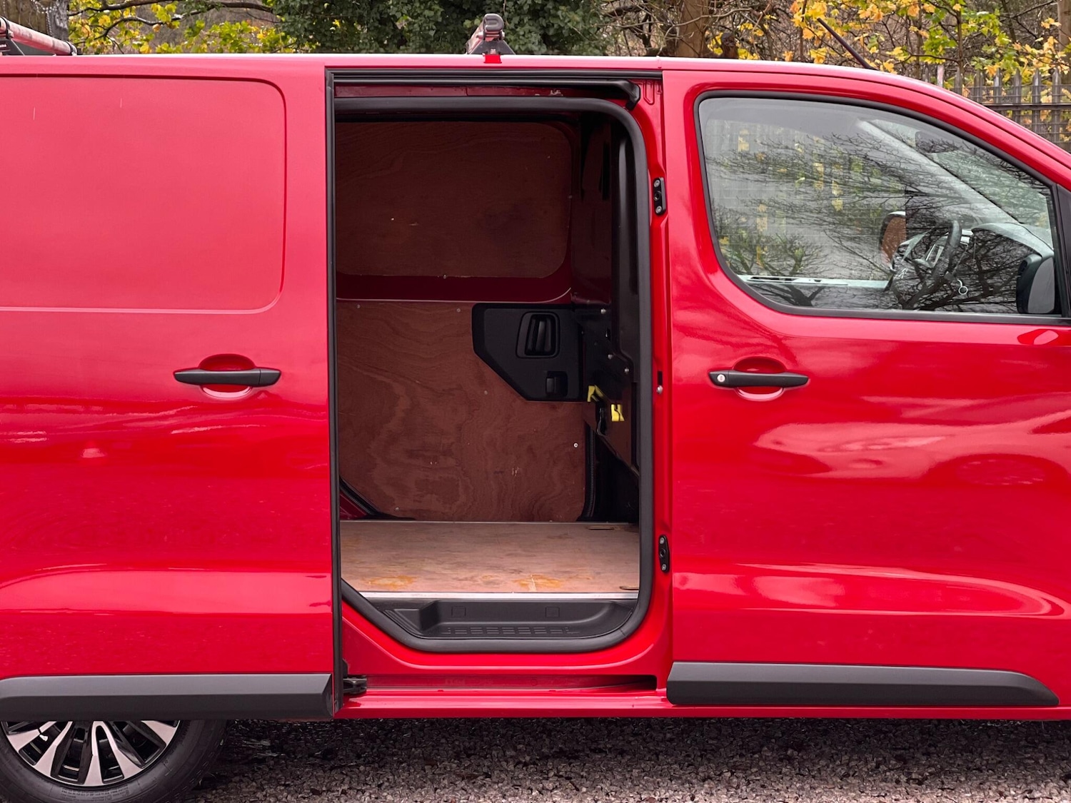 Used Citroen Dispatch 2019 for sale - 76996536: Photo 28