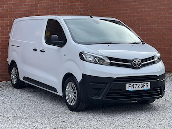 Used Toyota ProAce 2022 for sale - 77670334: Photo