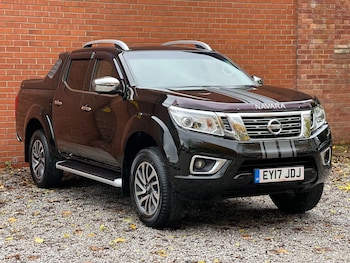 Used Nissan Navara 2017 for sale - 76995266: Photo