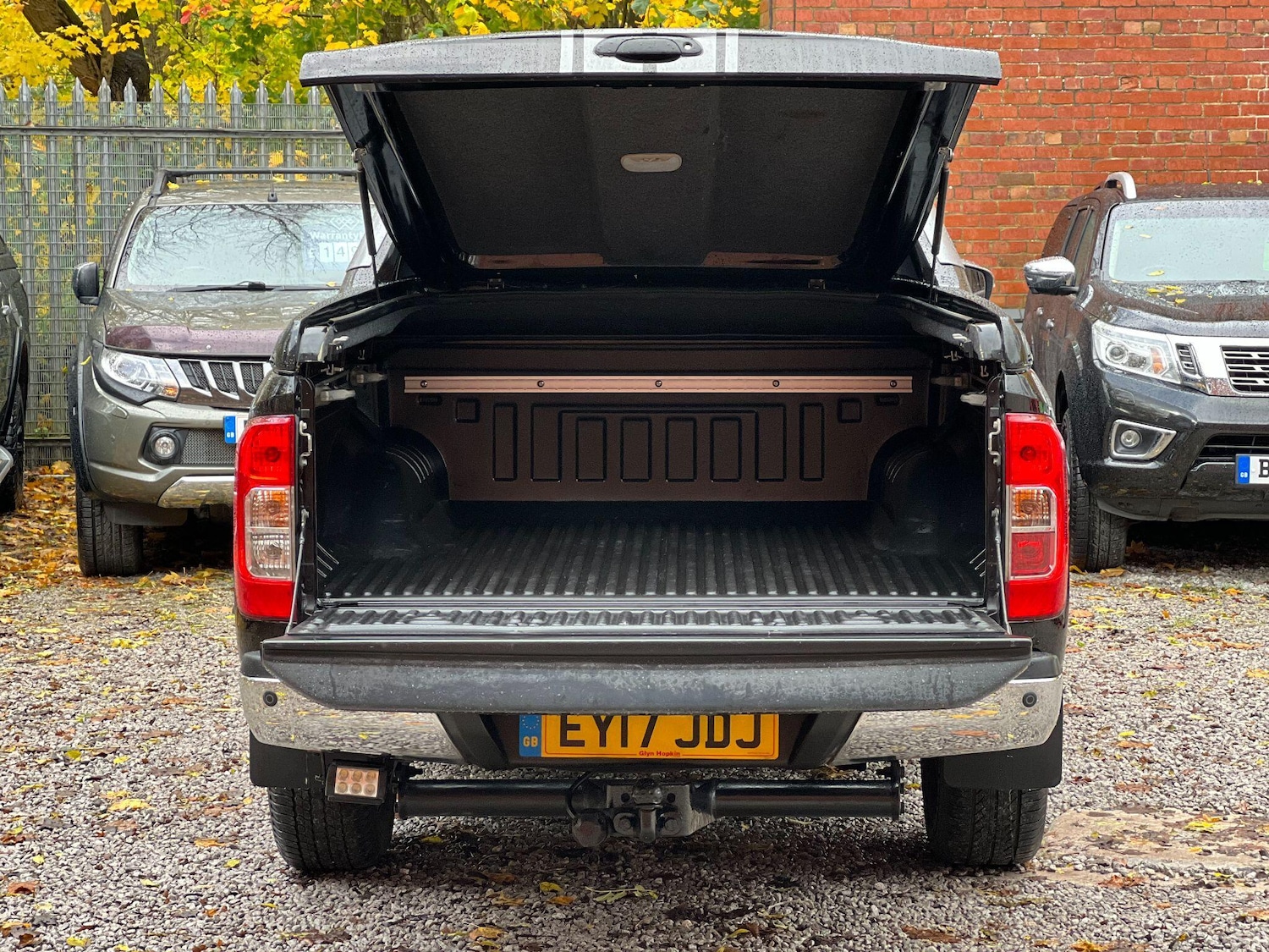 Used Nissan Navara 2017 for sale - 76995266: Photo 43