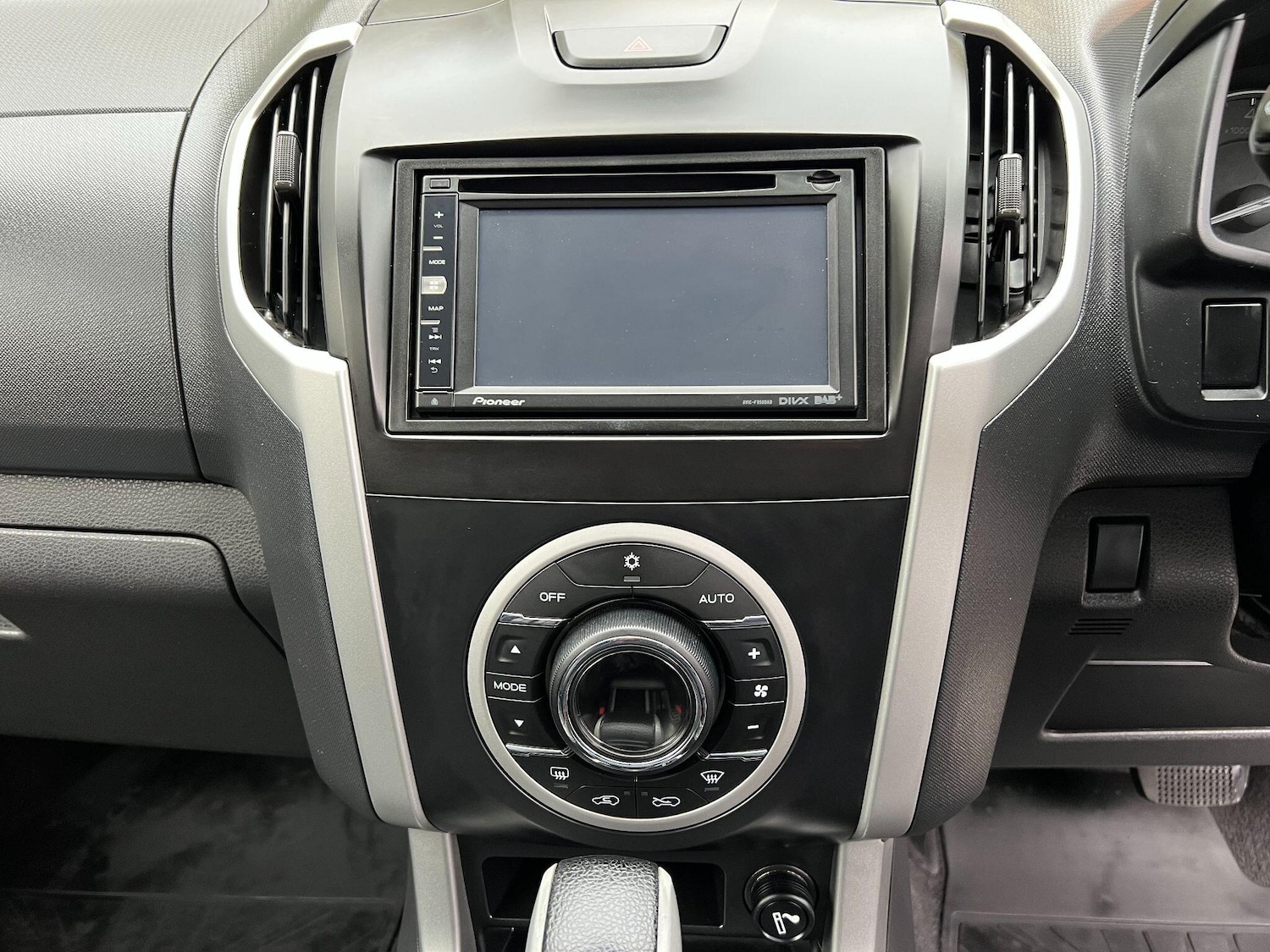 Used Isuzu D-Max 2014 for sale - 76337588: Photo 18