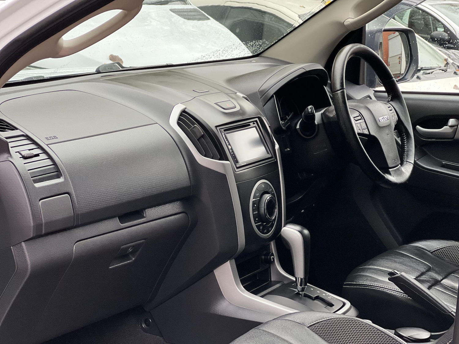 Used Isuzu D-Max 2014 for sale - 76337588: Photo 32