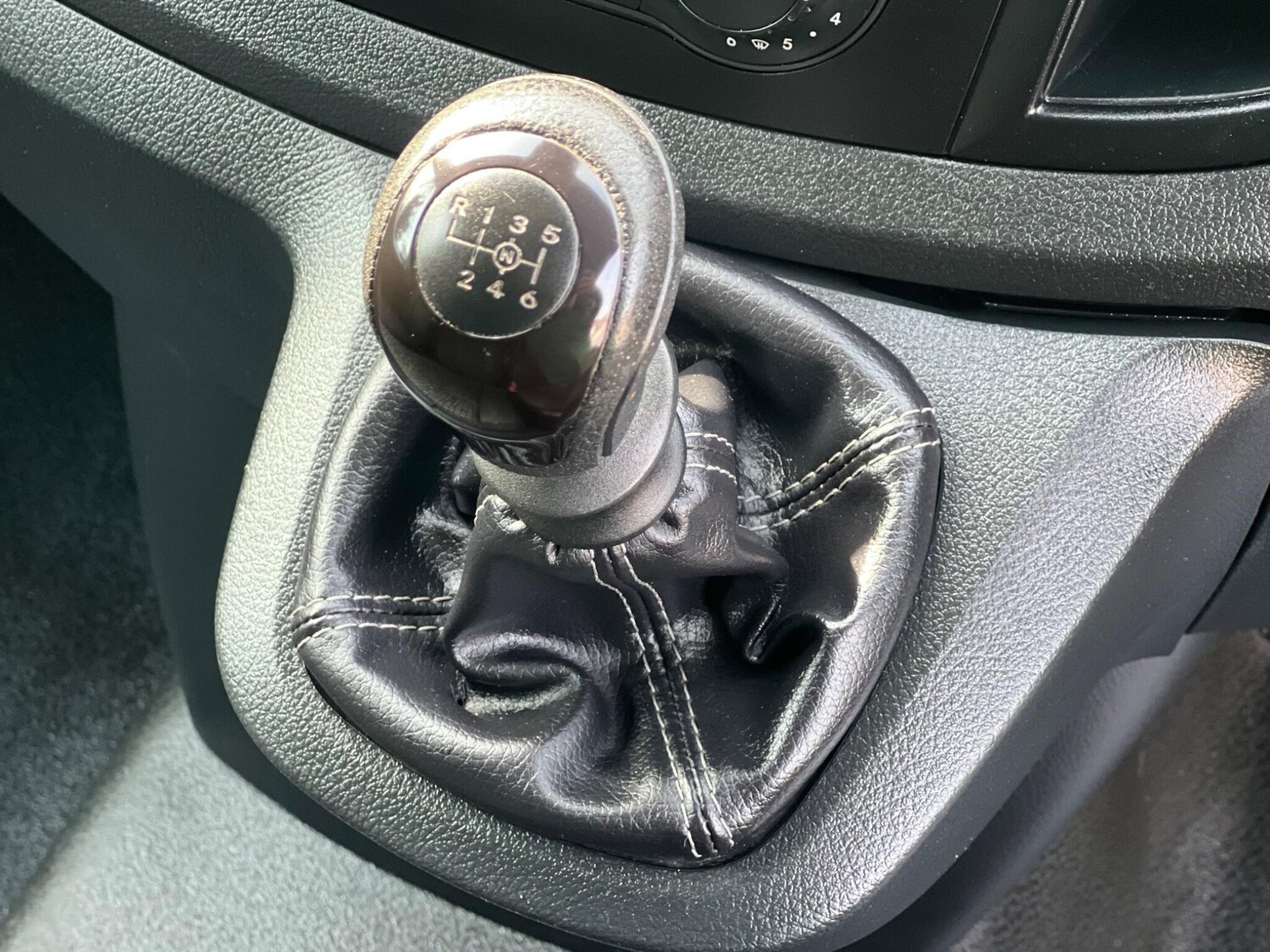 Used Mercedes-Benz Vito 2021 for sale - 77957146: Photo 13