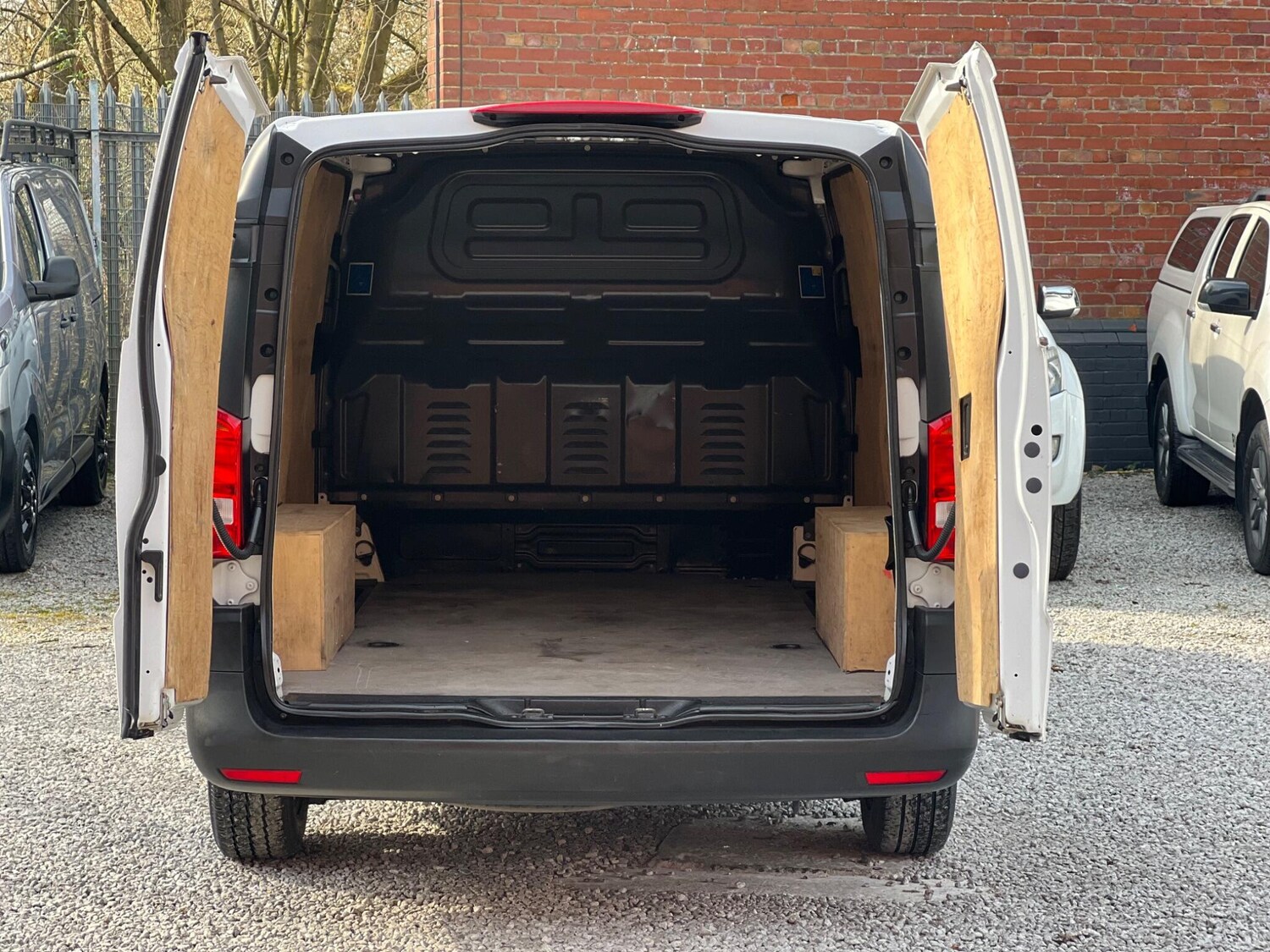 Used Mercedes-Benz Vito 2021 for sale - 77957146: Photo 28