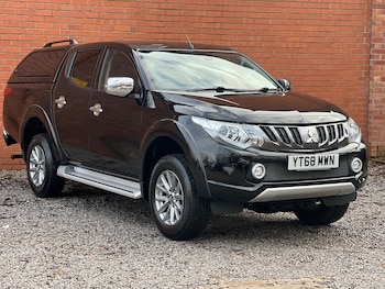 Used Mitsubishi L200 2018 for sale - 76926110: Photo