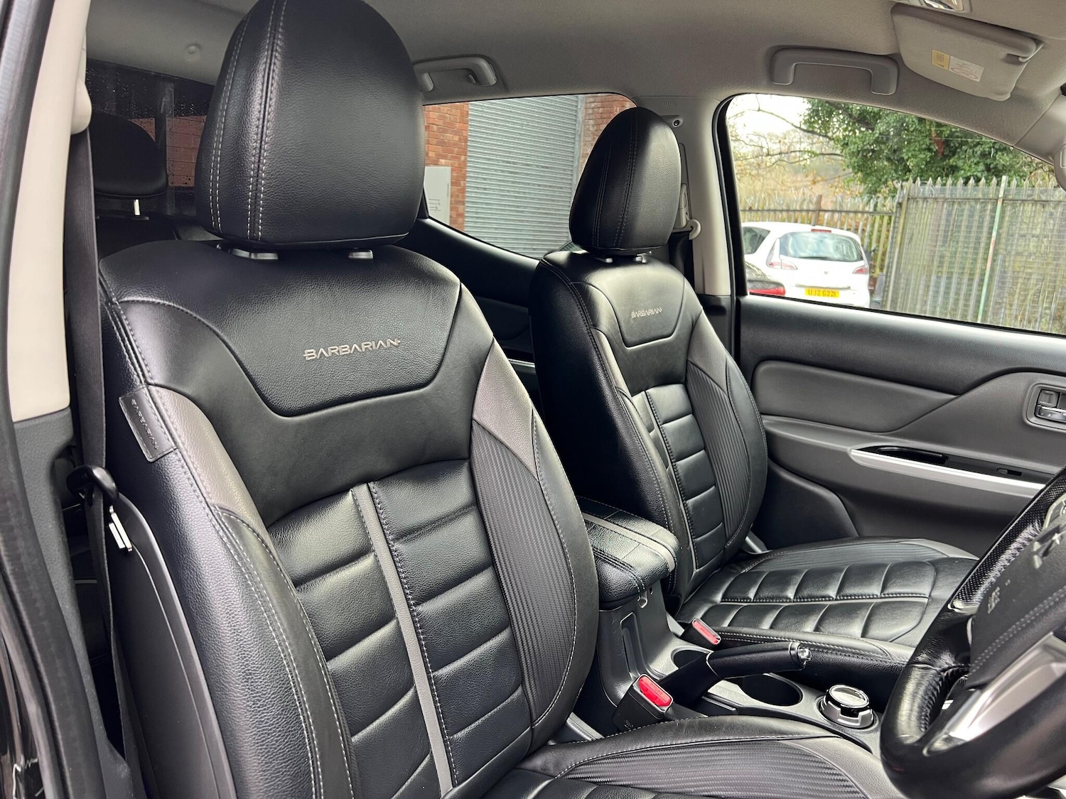 Used Mitsubishi L200 2018 for sale - 76926110: Photo 25