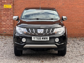 Used Mitsubishi L200 2018 for sale - 76926110: Photo