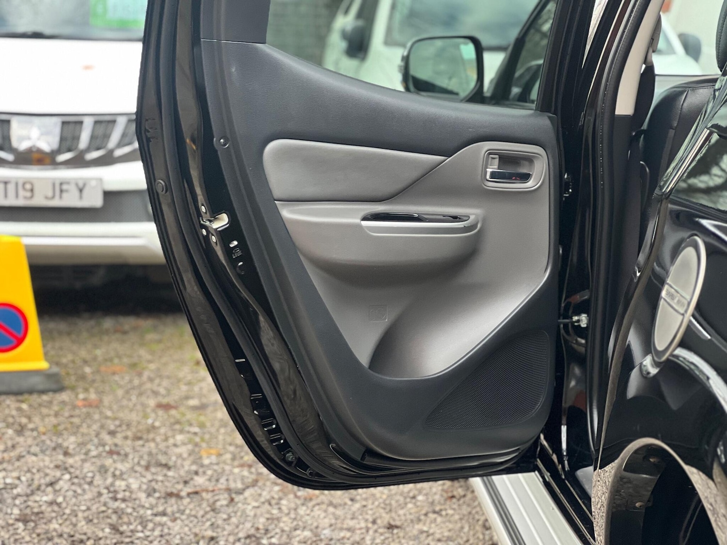 Used Mitsubishi L200 2018 for sale - 76926110: Photo 34