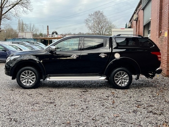 Used Mitsubishi L200 2018 for sale - 76926110: Photo