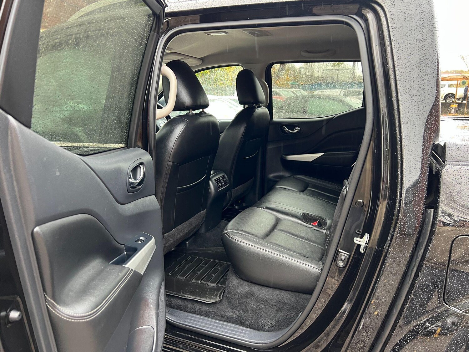 Used Nissan Navara 2019 for sale - 76561137: Photo 36