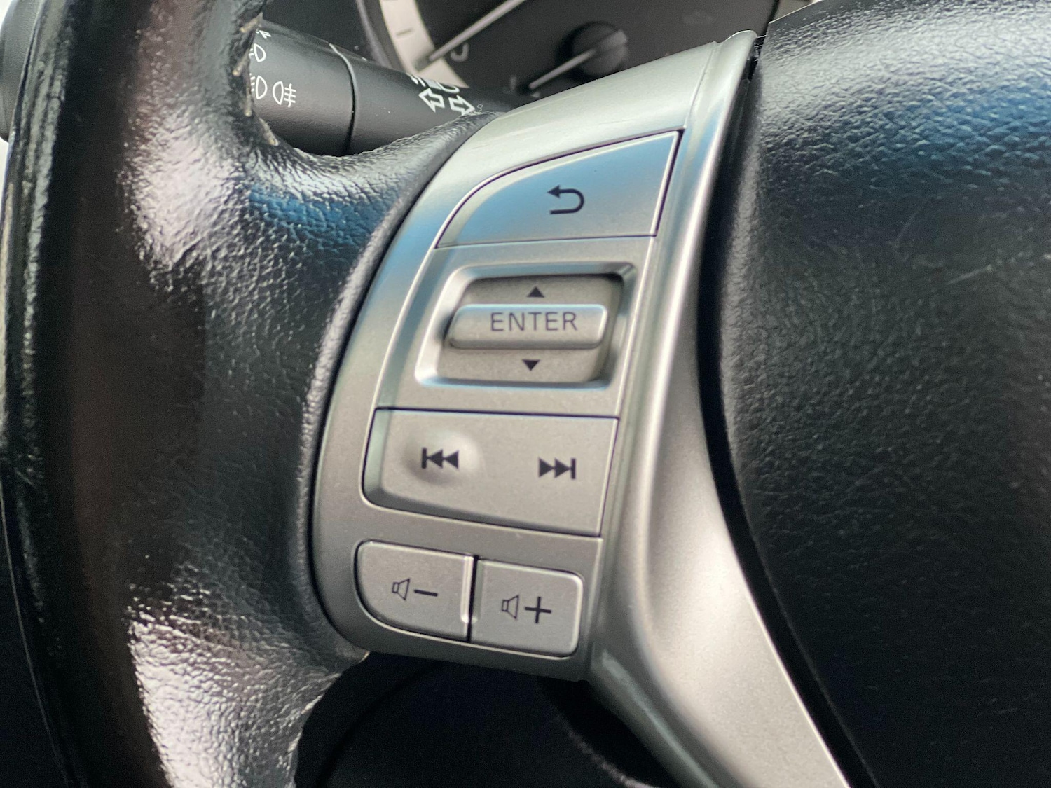 Used Nissan Navara 2017 for sale - 77705148: Photo 19