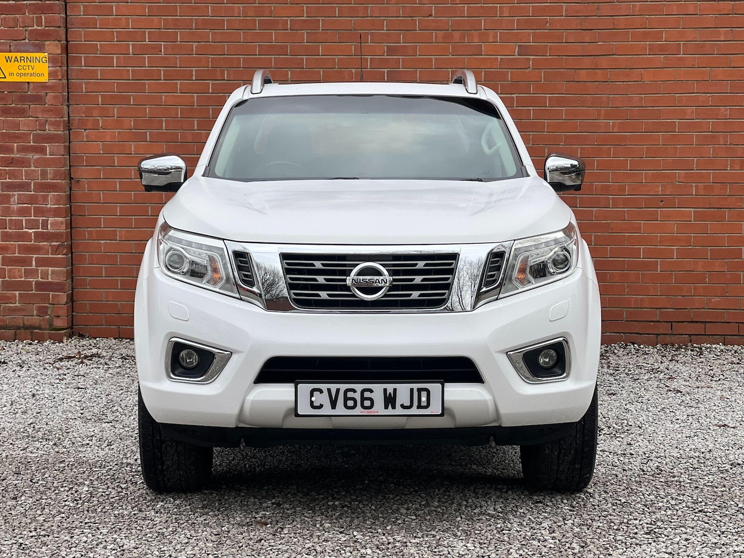 Used Nissan Navara 2017 for sale - 77705148: Photo 2