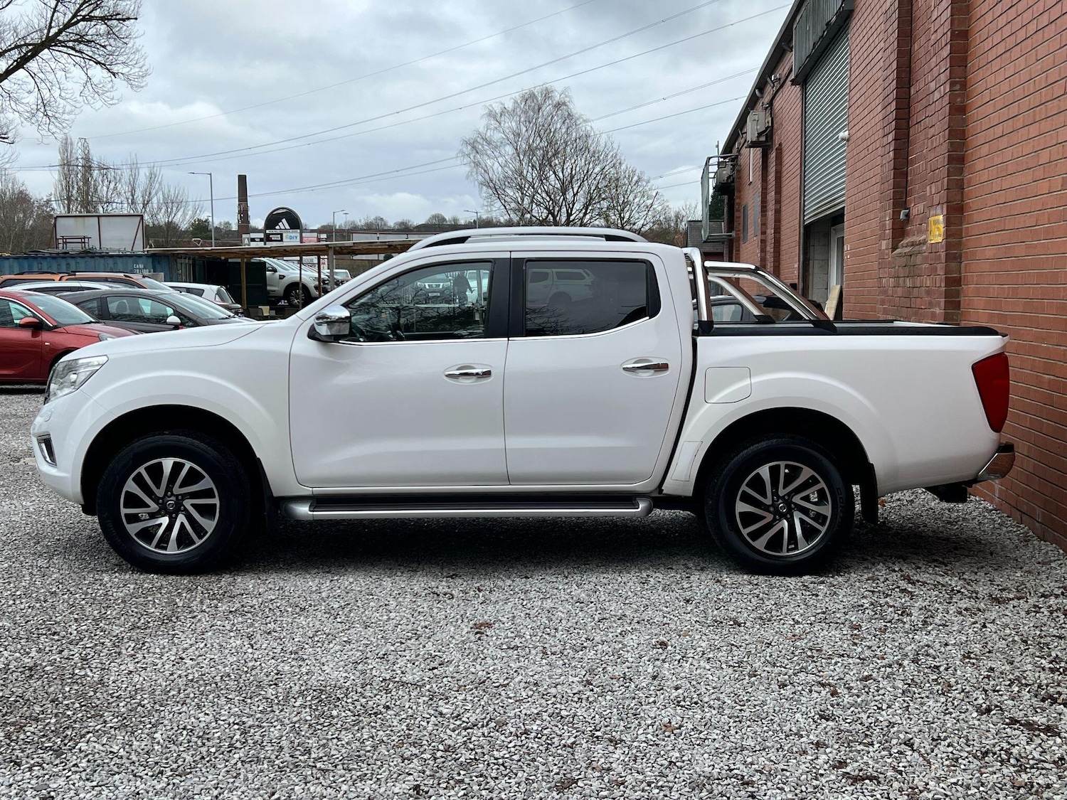 Used Nissan Navara 2017 for sale - 77705148: Photo 4