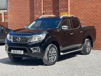 Used Nissan Navara 2018 for sale - 79374745: Photo