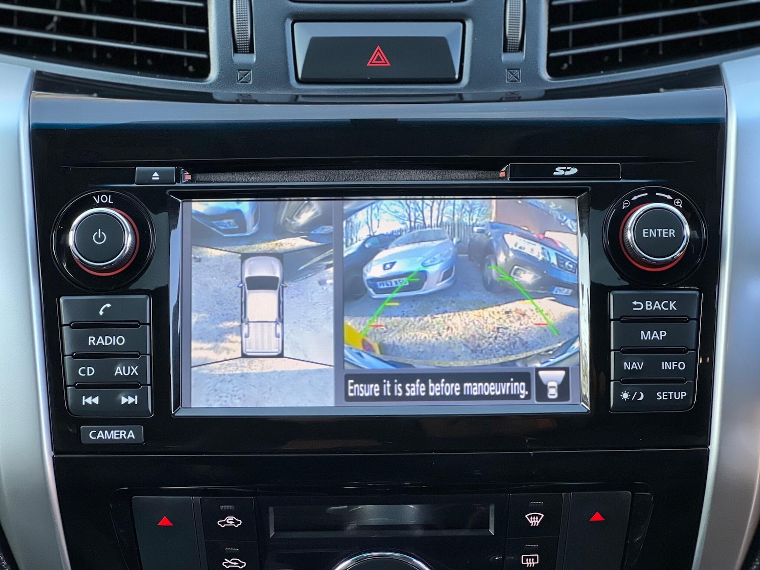 Used Nissan Navara 2017 for sale - 76658875: Photo 28