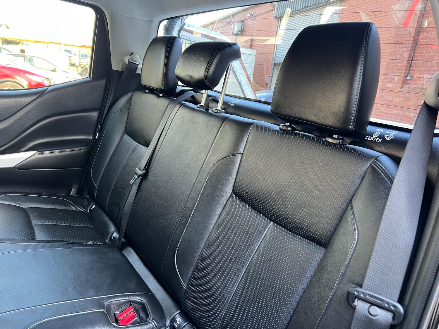 Used Nissan Navara 2017 for sale - 76658875: Photo 37