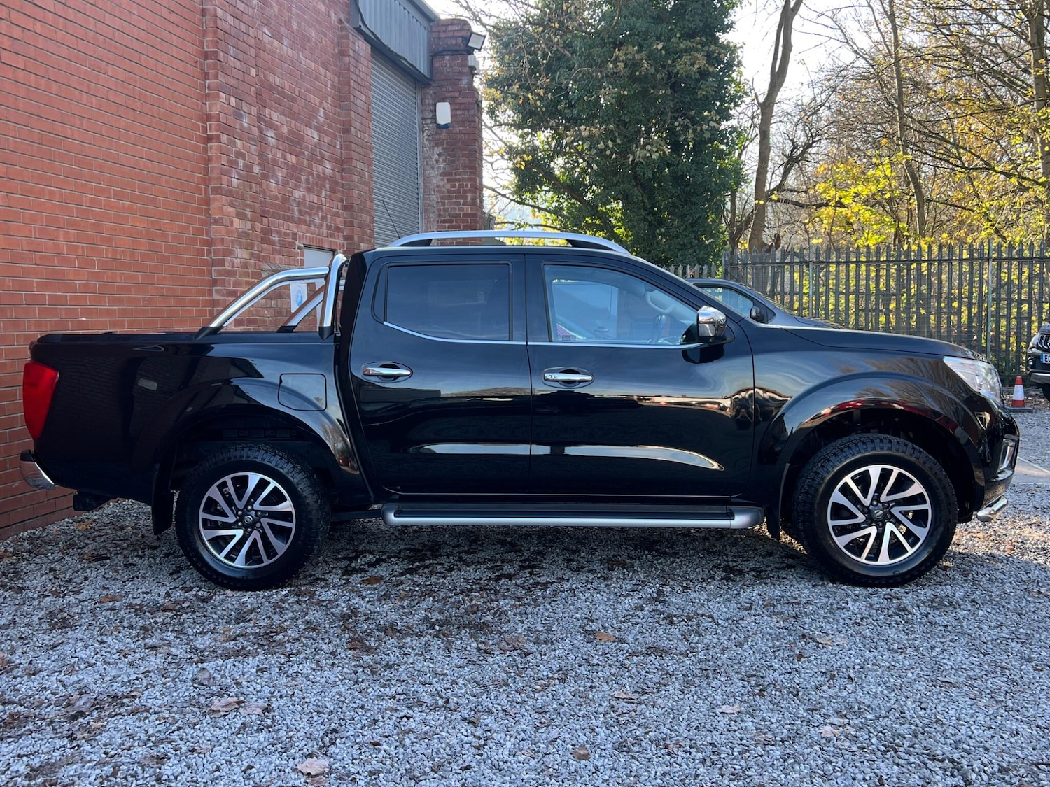 Used Nissan Navara 2017 for sale - 76658875: Photo 5