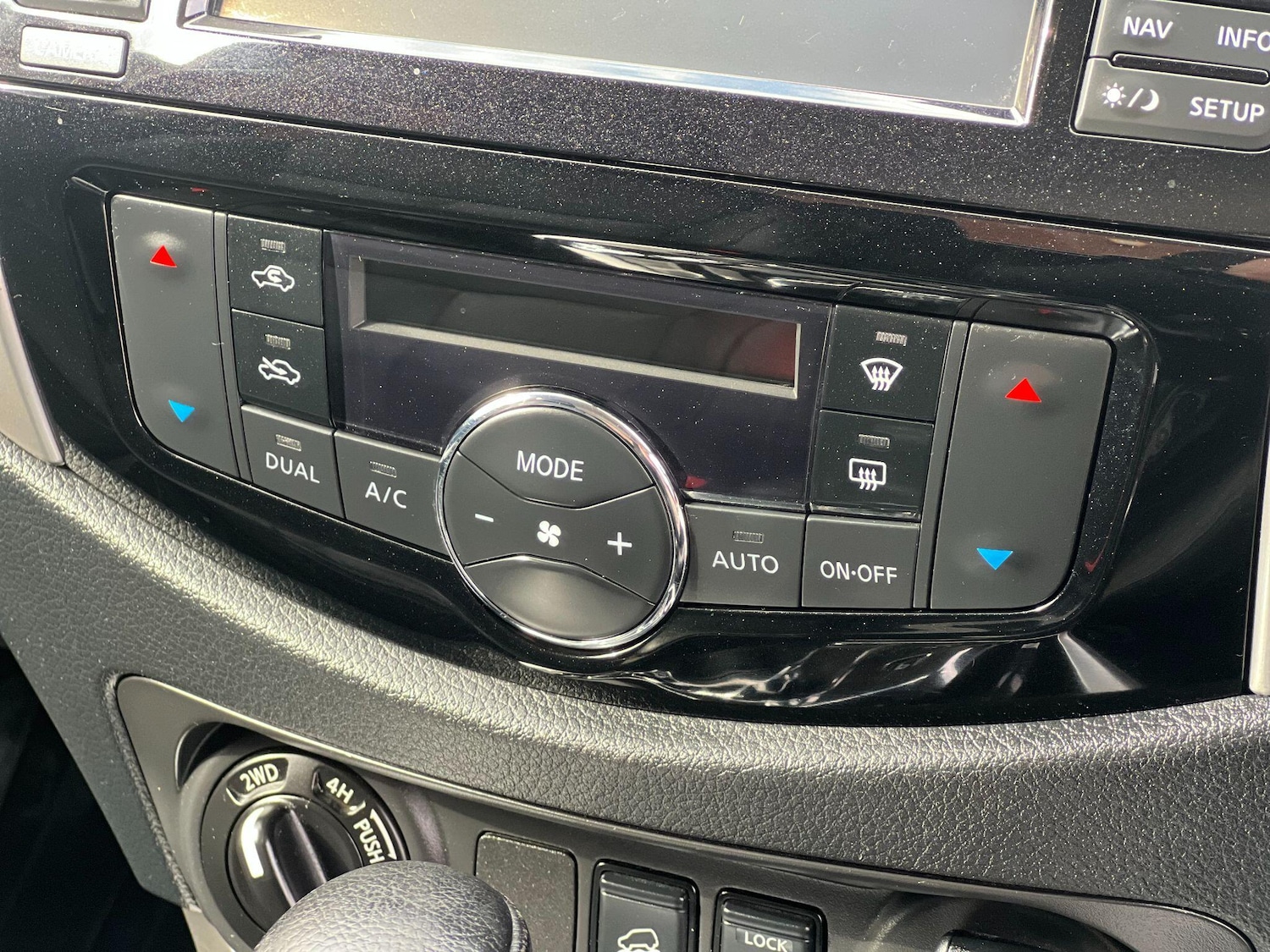 Used Nissan Navara 2019 for sale - 77768714: Photo 16