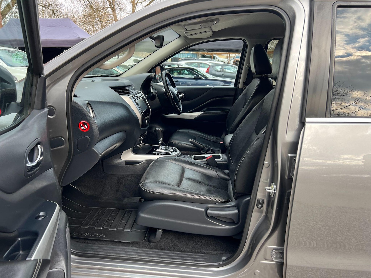 Used Nissan Navara 2019 for sale - 77768714: Photo 23