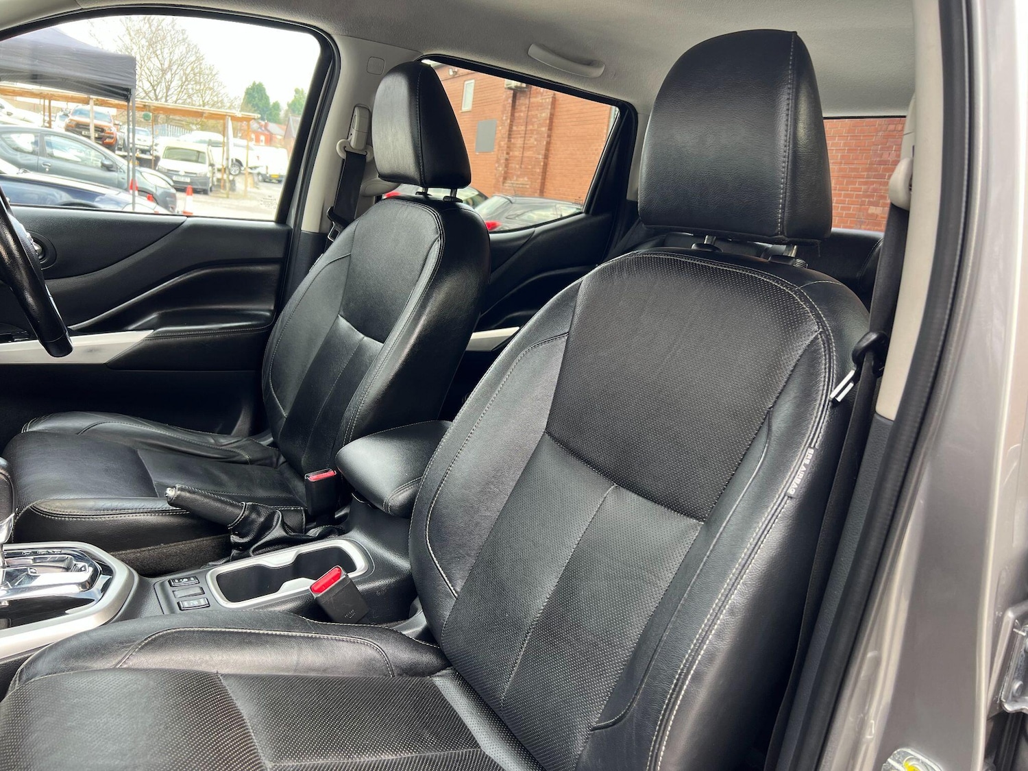 Used Nissan Navara 2019 for sale - 77768714: Photo 25