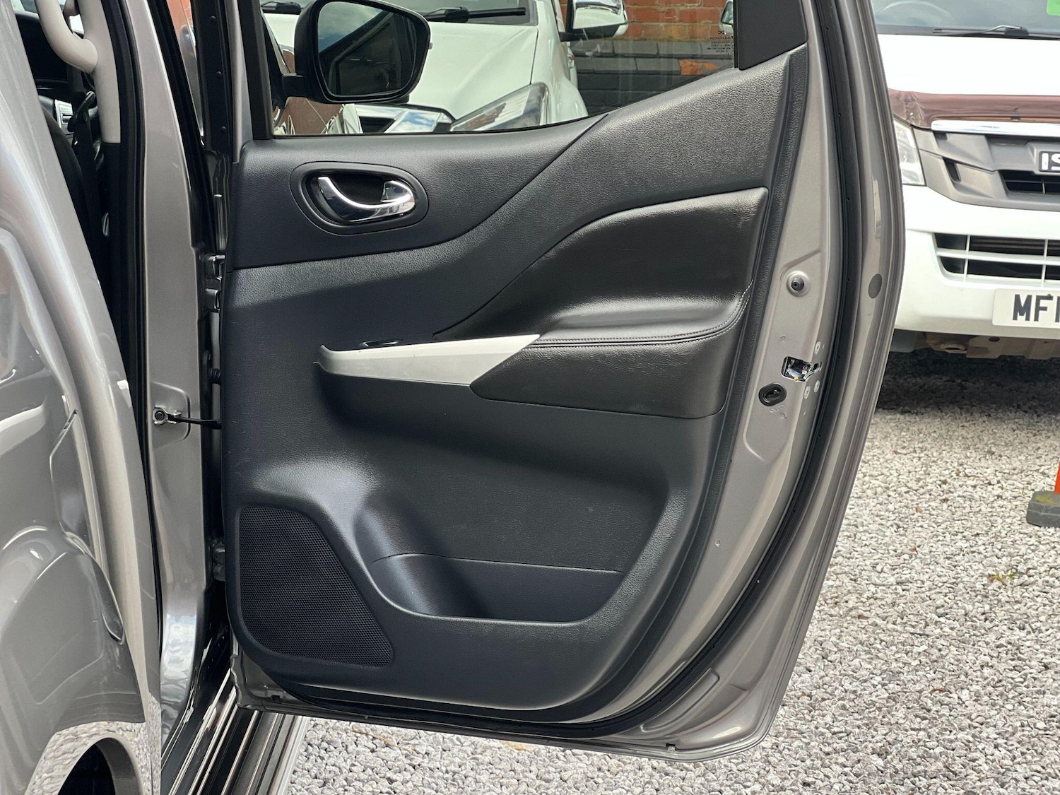 Used Nissan Navara 2019 for sale - 77768714: Photo 33