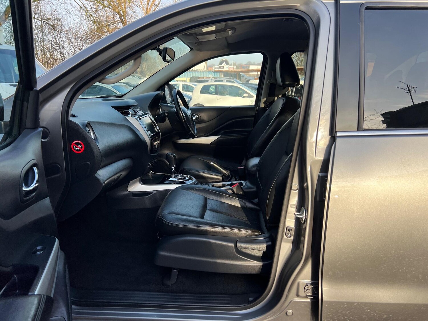 Used Nissan Navara 2019 for sale - 76965177: Photo 21