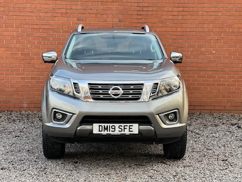 Used Nissan Navara 2019 for sale - 76965177: Photo