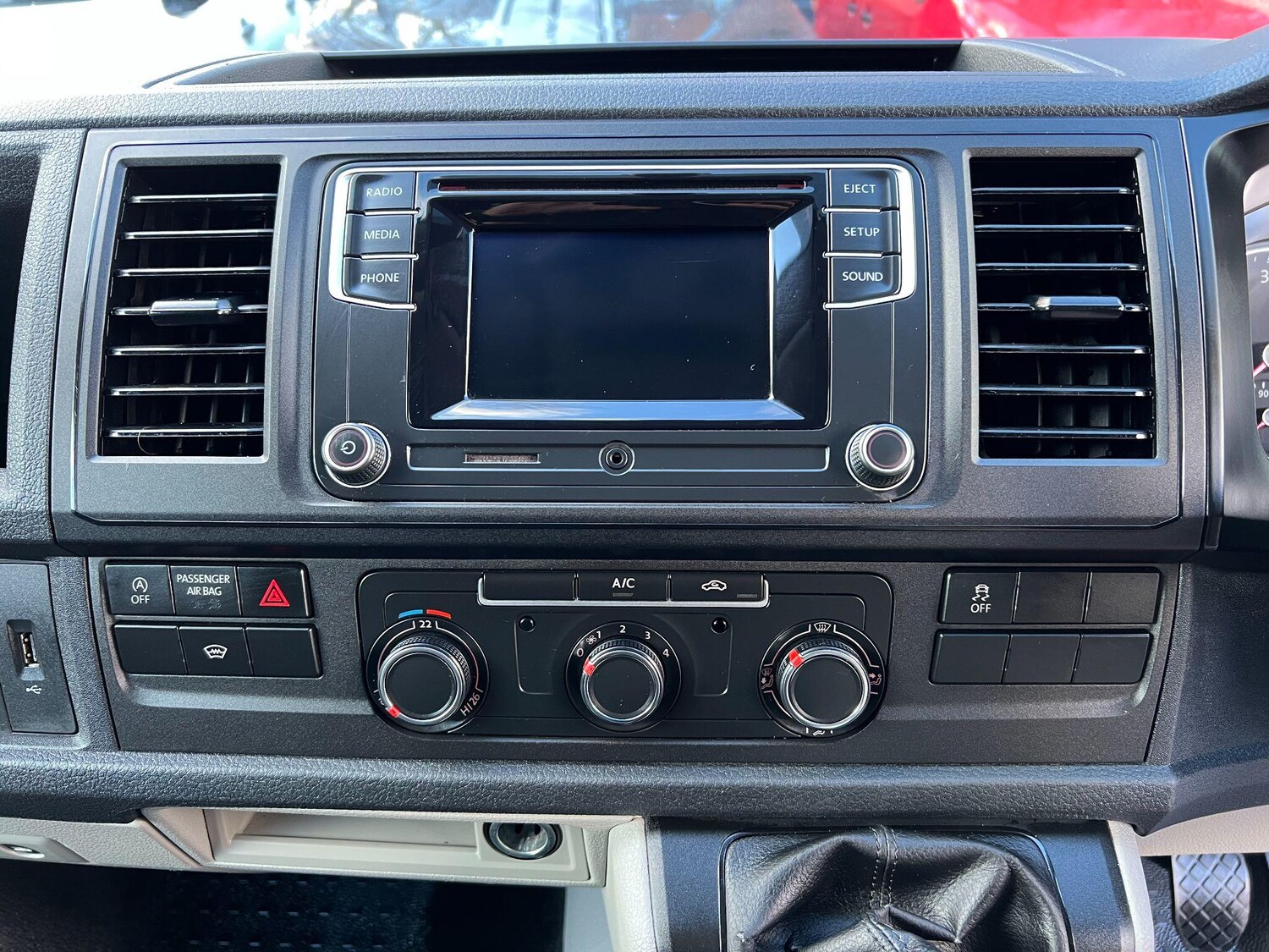 Used Volkswagen Transporter 2019 for sale - 76689460: Photo 15