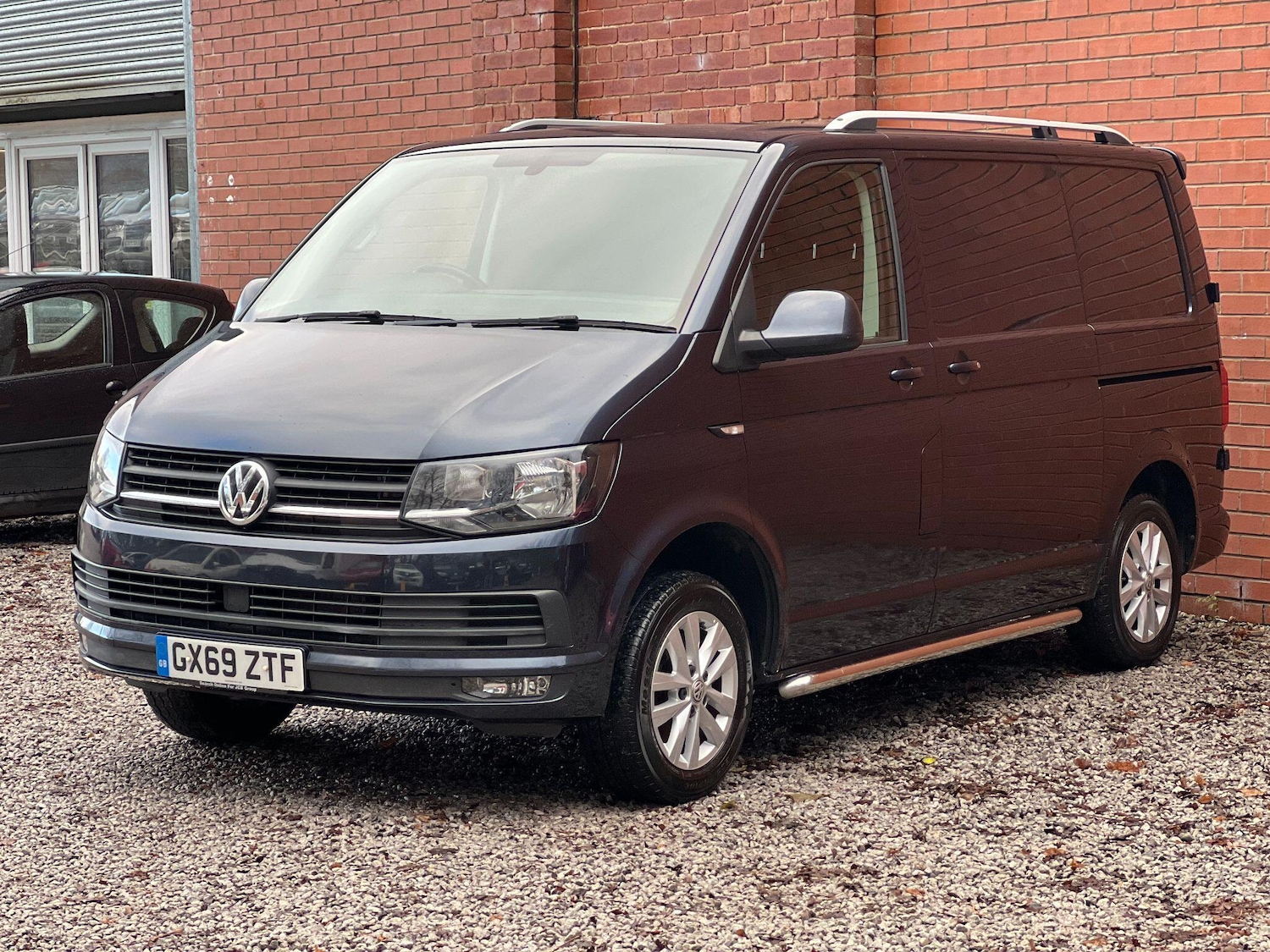 Used Volkswagen Transporter 2019 for sale - 76689460: Photo 3